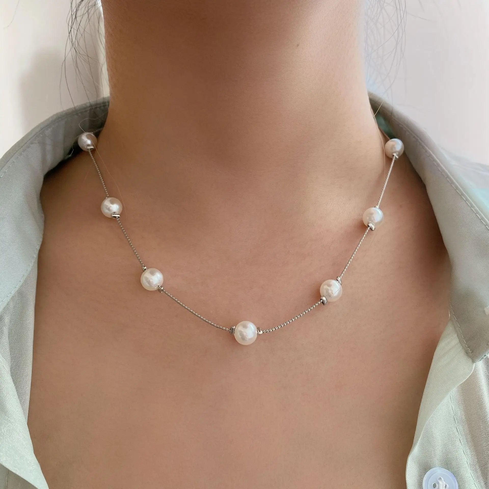 Guo Lan Pearl Choker